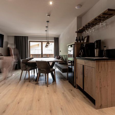 Frau Gans - Pure Mountain Apartments Saalbach Exterior foto