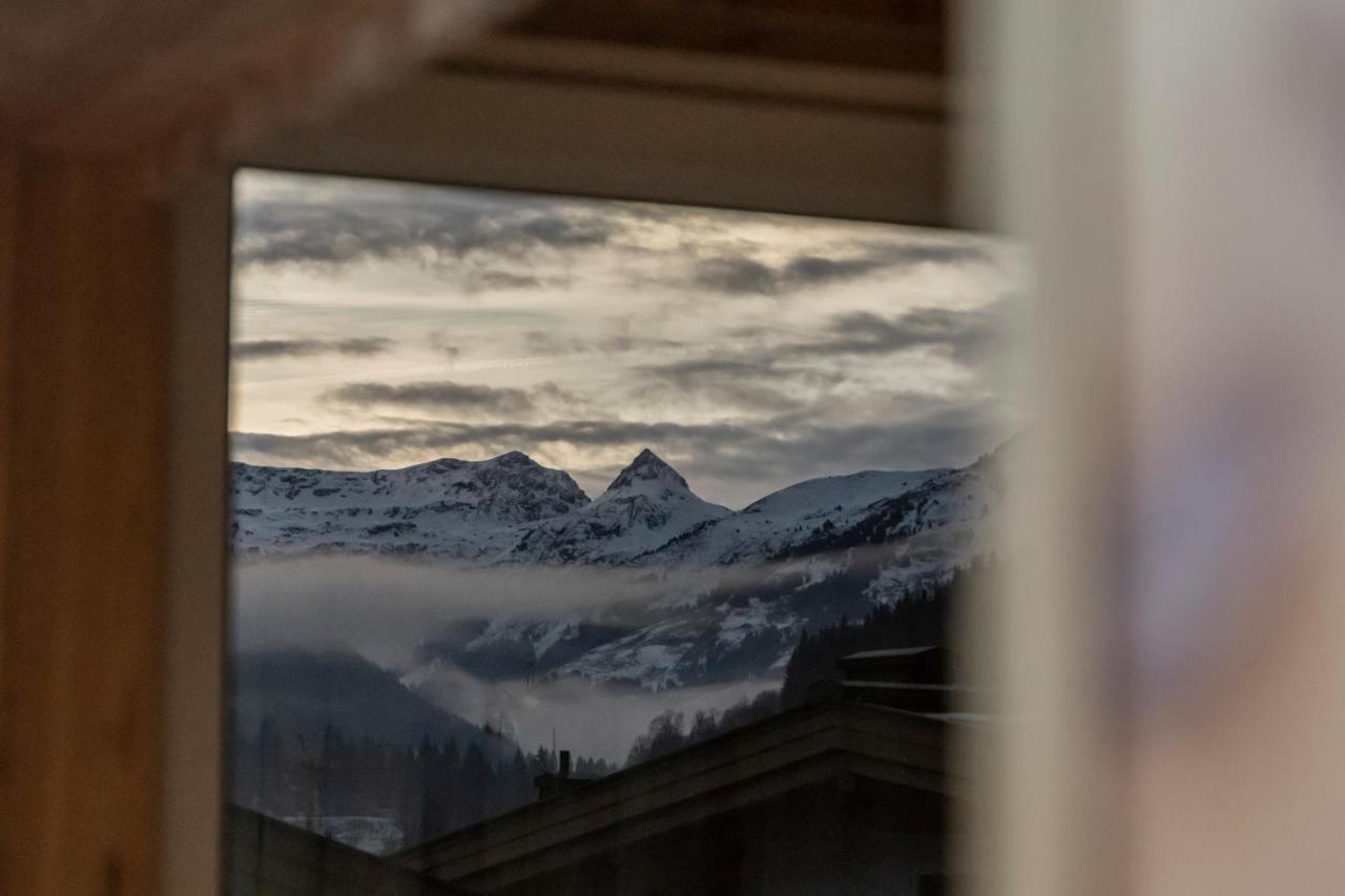 Frau Gans - Pure Mountain Apartments Saalbach Exterior foto