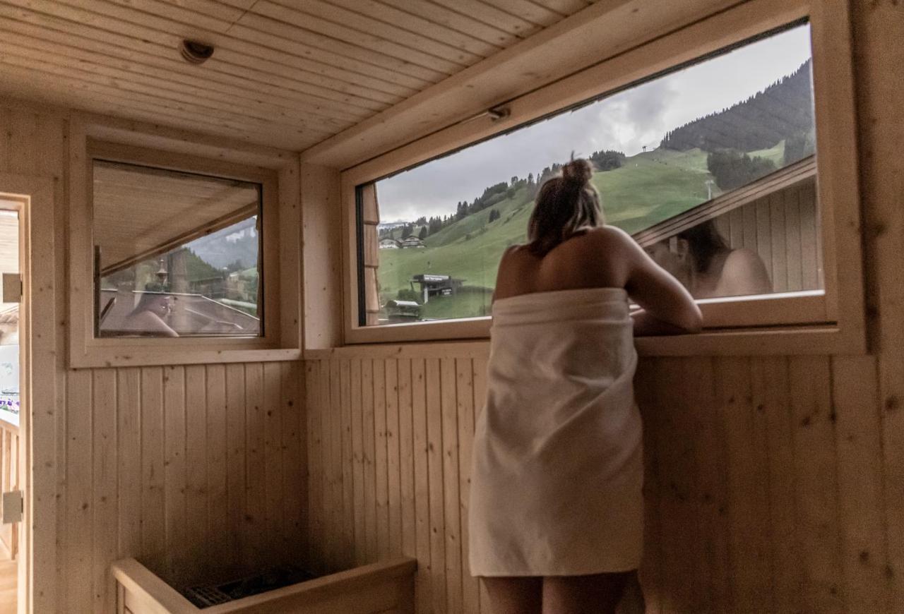 Frau Gans - Pure Mountain Apartments Saalbach Exterior foto