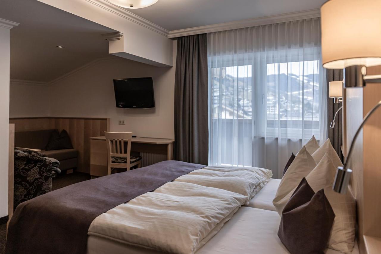 Frau Gans - Pure Mountain Apartments Saalbach Exterior foto